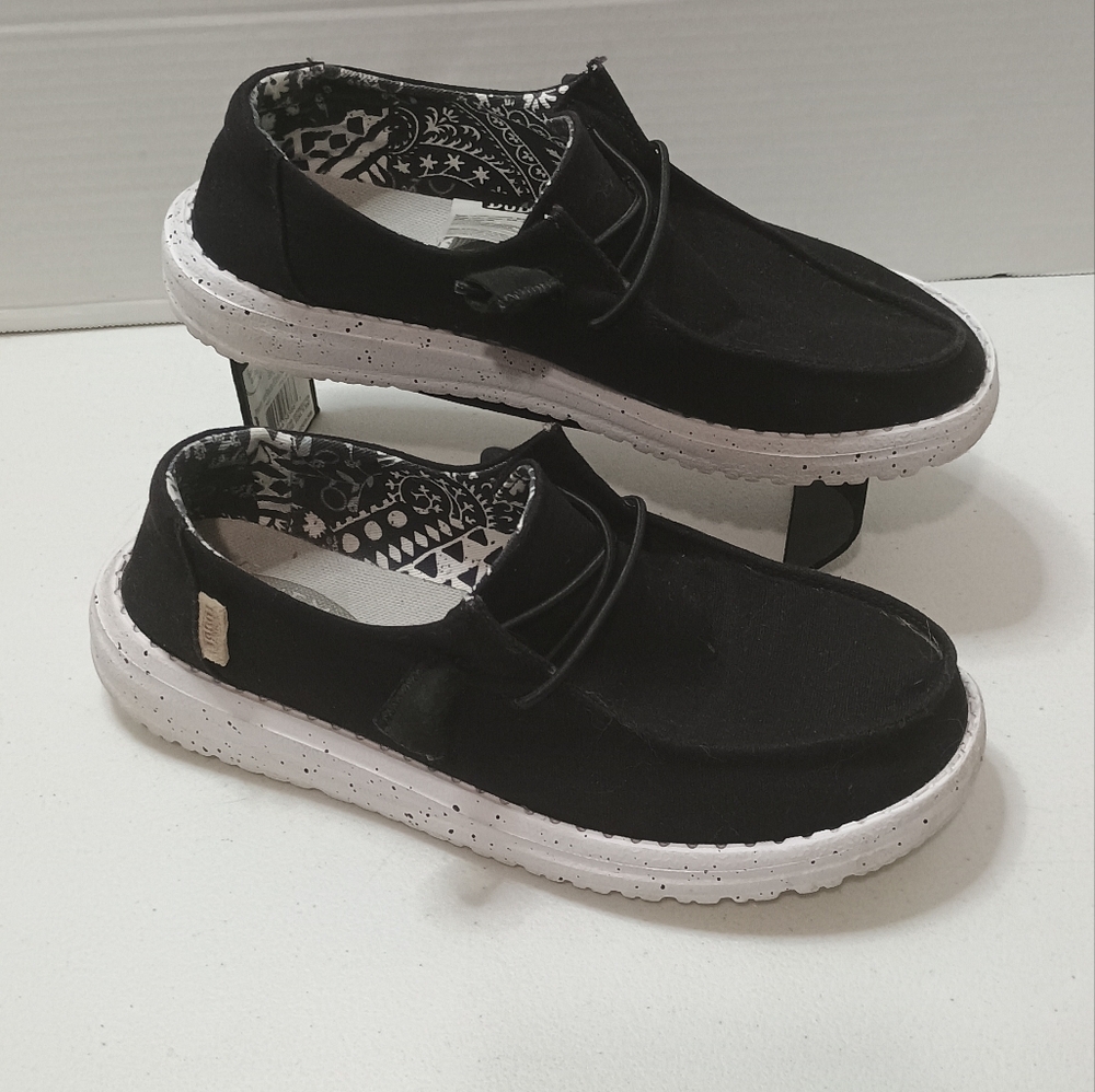 Hey Dude Black Casual Loafers with White Sole Size 6